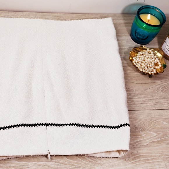 Moda International mini skirt size 10 - Picture 6 of 6